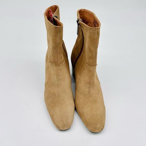 Blondo
Sadie Waterproof - Picture 2 of 7